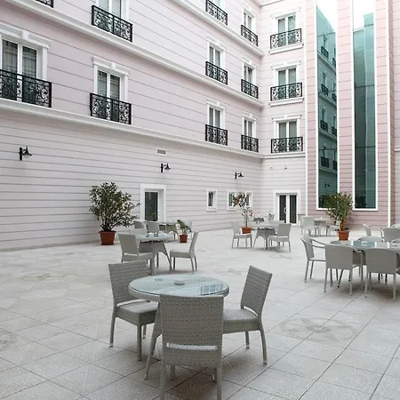 Luxor Garden Hotel 4*