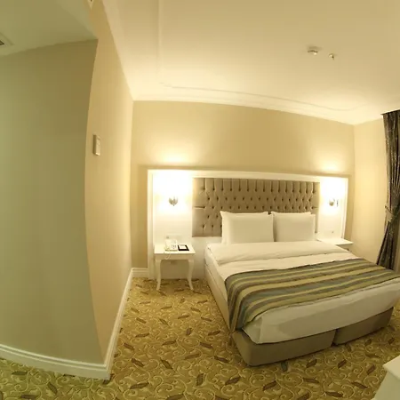 Hotel Luxor Garden