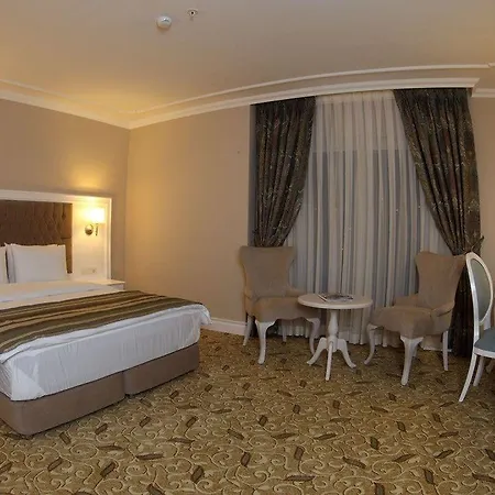 Hotel Luxor Garden