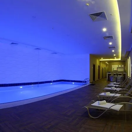 Hotel Luxor Garden