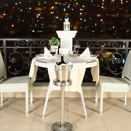 Ξενοδοχείο Luxor Garden Κοτζαελί