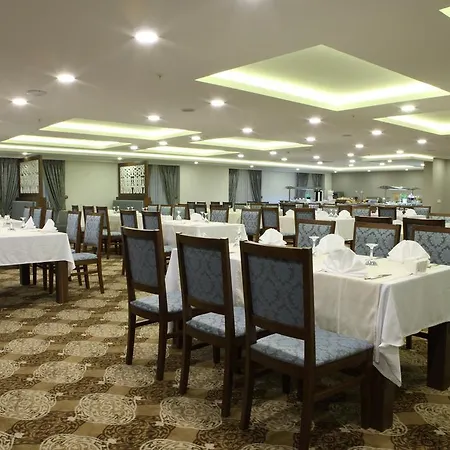 Otel Luxor Garden 4*